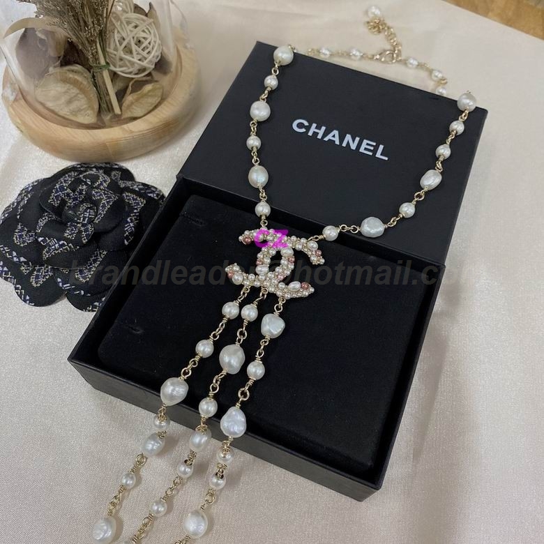 Chanel Necklaces 303